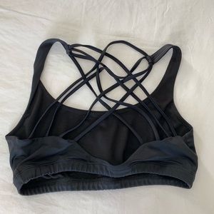 Onzie “Chic” Strappy Back Bra